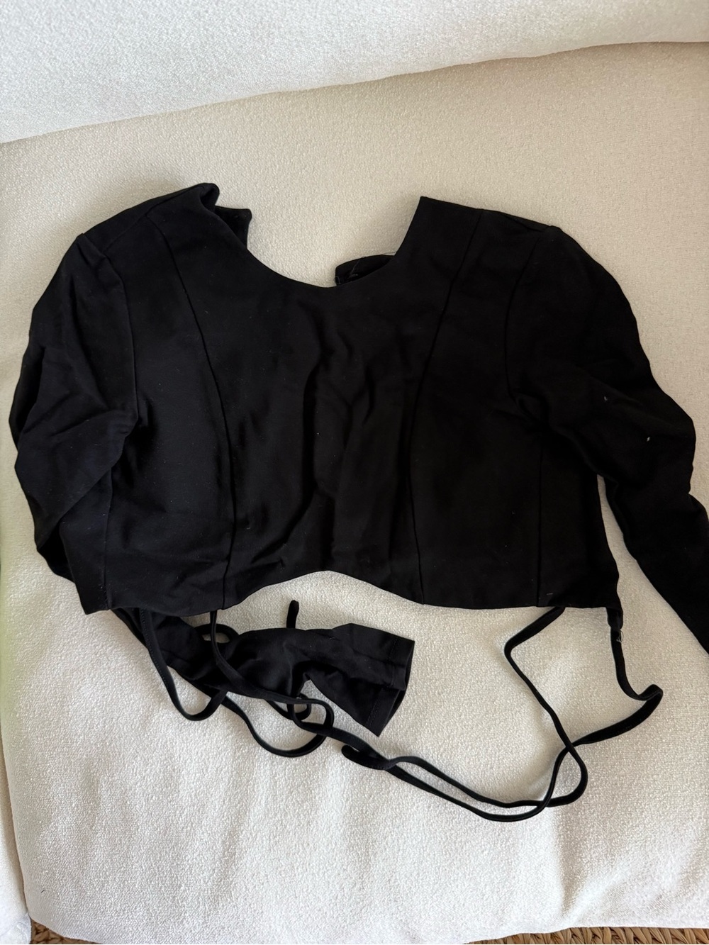 Vestique Black Women's Crop Top with Tie Details
